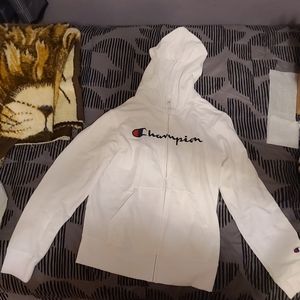 NWT Champion kids hoodie size medium